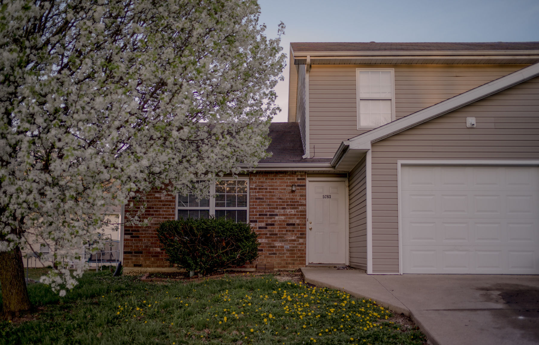 In the second level of this home in North Columbia, Amonte Harris was shot